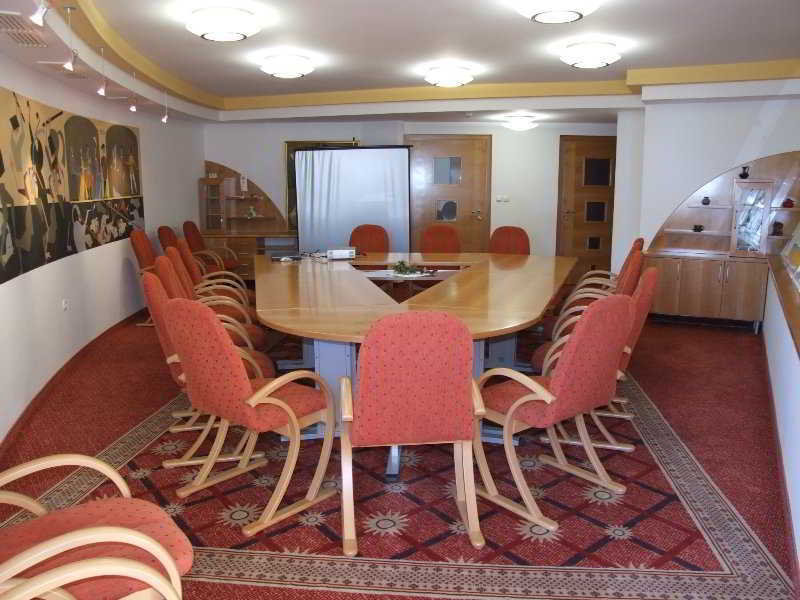 Lipa Hotel Лендава Екстериор снимка