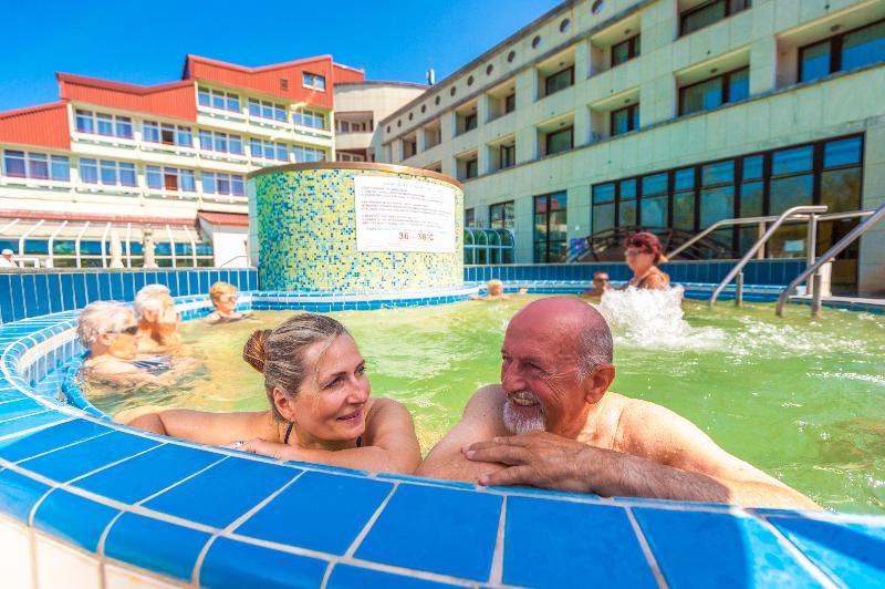 Lipa Hotel Лендава Екстериор снимка